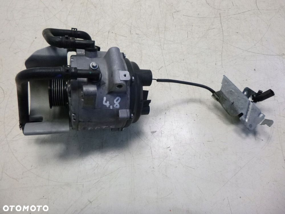 PORSCHE PANAMERA 970 4.8L V8 ALTERNATOR ORYGINAŁ - 2