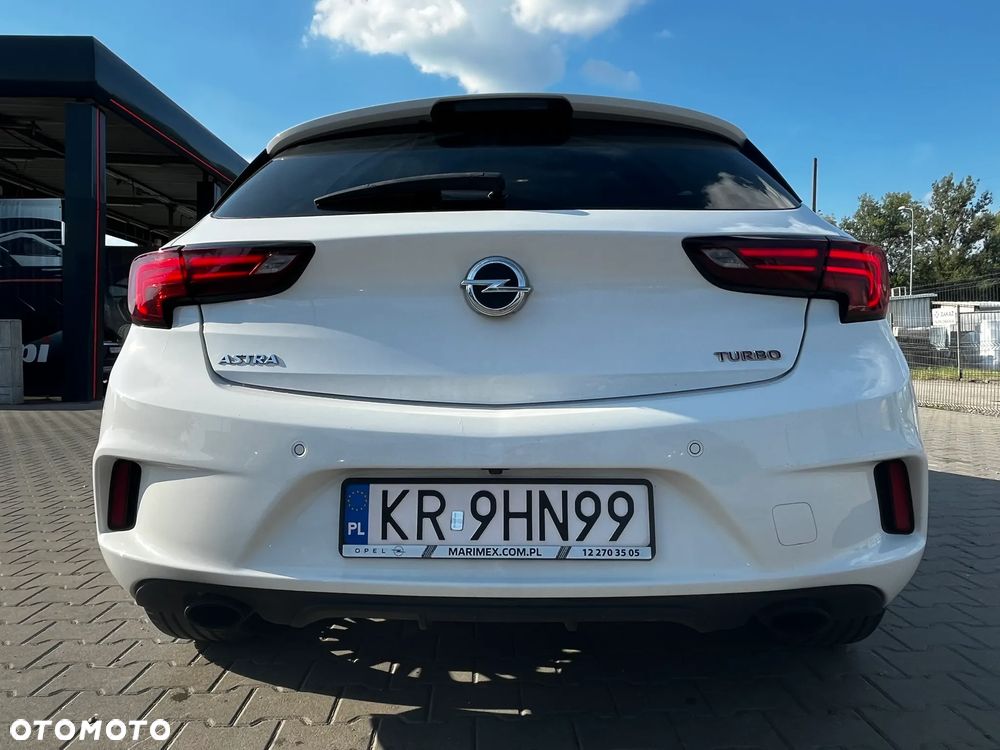 Opel Astra 1.6 T Dynamic S&S - 10