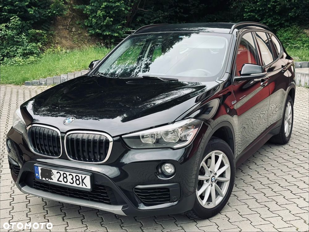 BMW X1 sDrive18d Advantage - 1