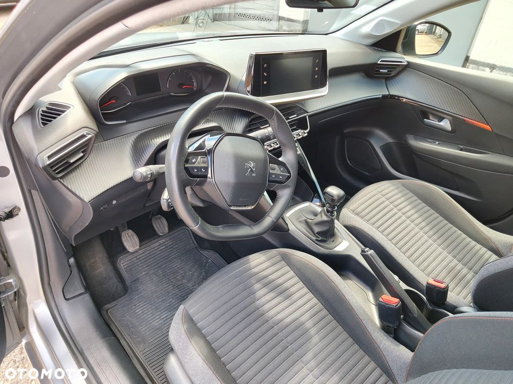 Peugeot 208 PureTech 100 Active - 16