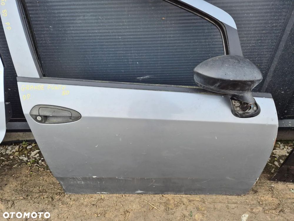 DRZWI FIAT GRANDE PUNTO 5D - 11
