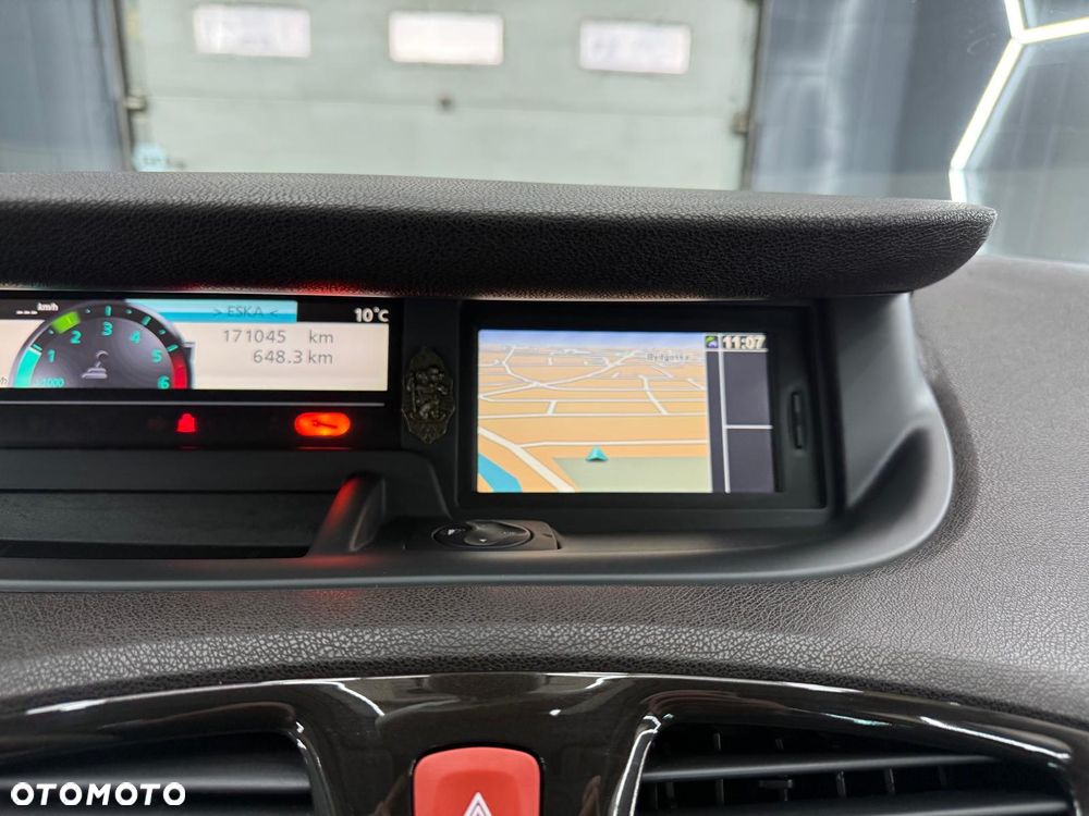 Renault Scenic Energy dCi 130 Start & Stop Bose Edition - 19