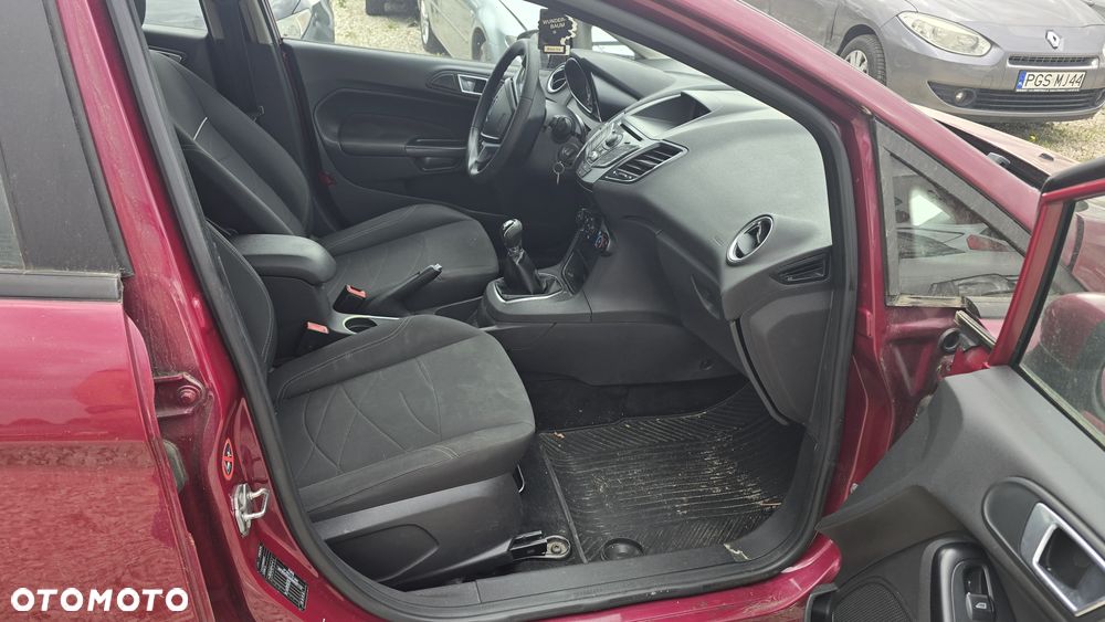 Ford Fiesta - 19