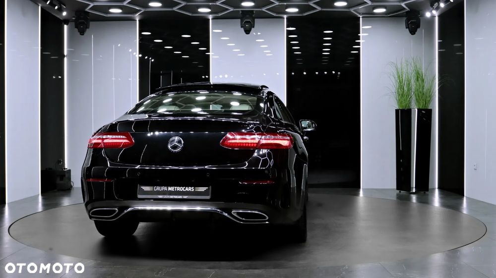 Mercedes-Benz Klasa E - 8