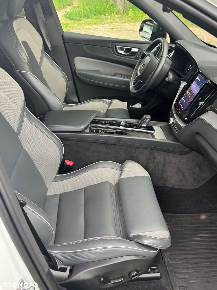 Volvo XC 60 B6 B AWD Geartronic RDesign - 20