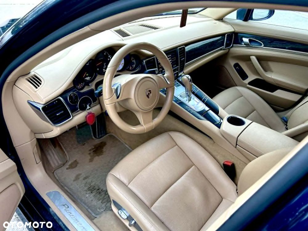 Porsche Panamera Diesel - 15