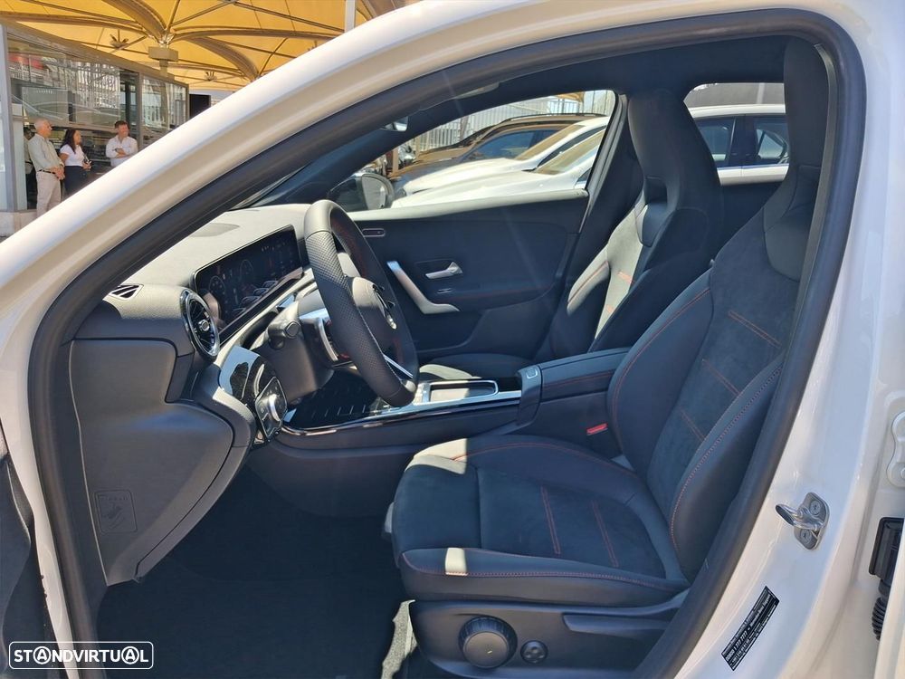 Mercedes-Benz A 180 - 9