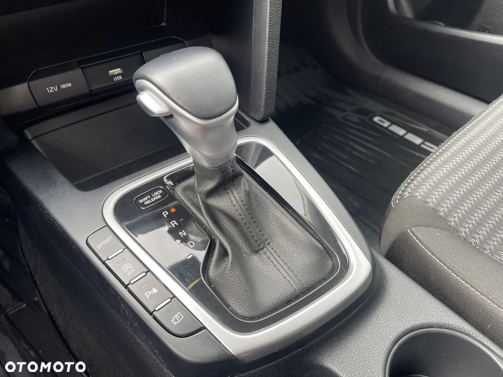 Kia Ceed 1.5 T-GDI M DCT - 16