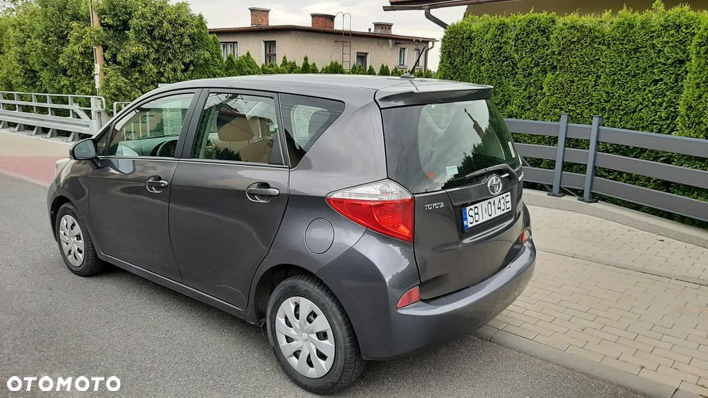 Toyota Verso S 1.4 D-4D Active - 3