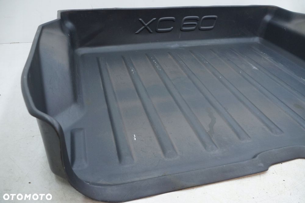 volvo xc60 dywanik guma wanna mata wkład wykładzina bagażnik oe 30734838 - 2