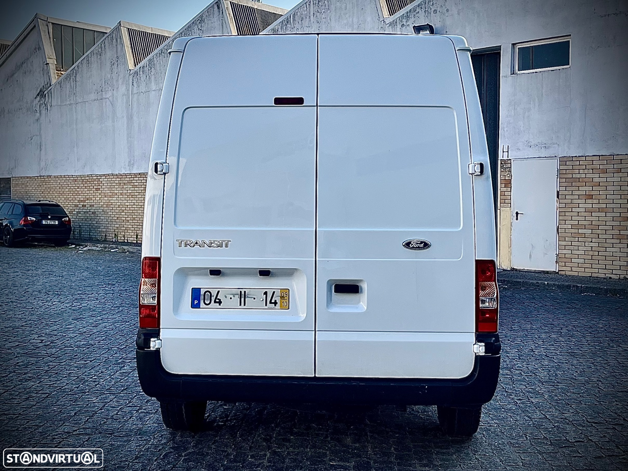 Ford TRANSIT/330L - 6