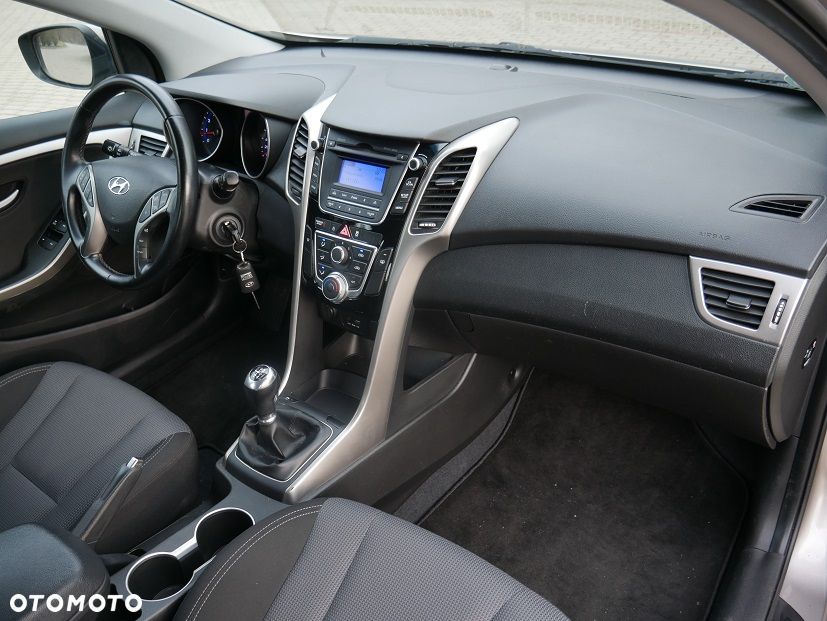 Hyundai i30 1.4 Premium - 7