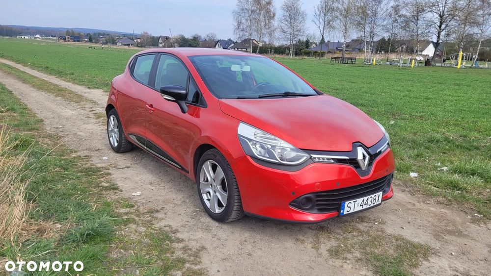 Renault Clio 1.2 16V Confort Authentique - 2