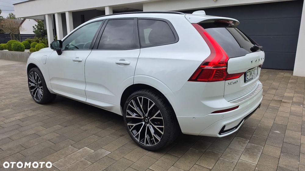 Volvo XC 60 T8 AWD Recharge Geartronic RDesign - 17