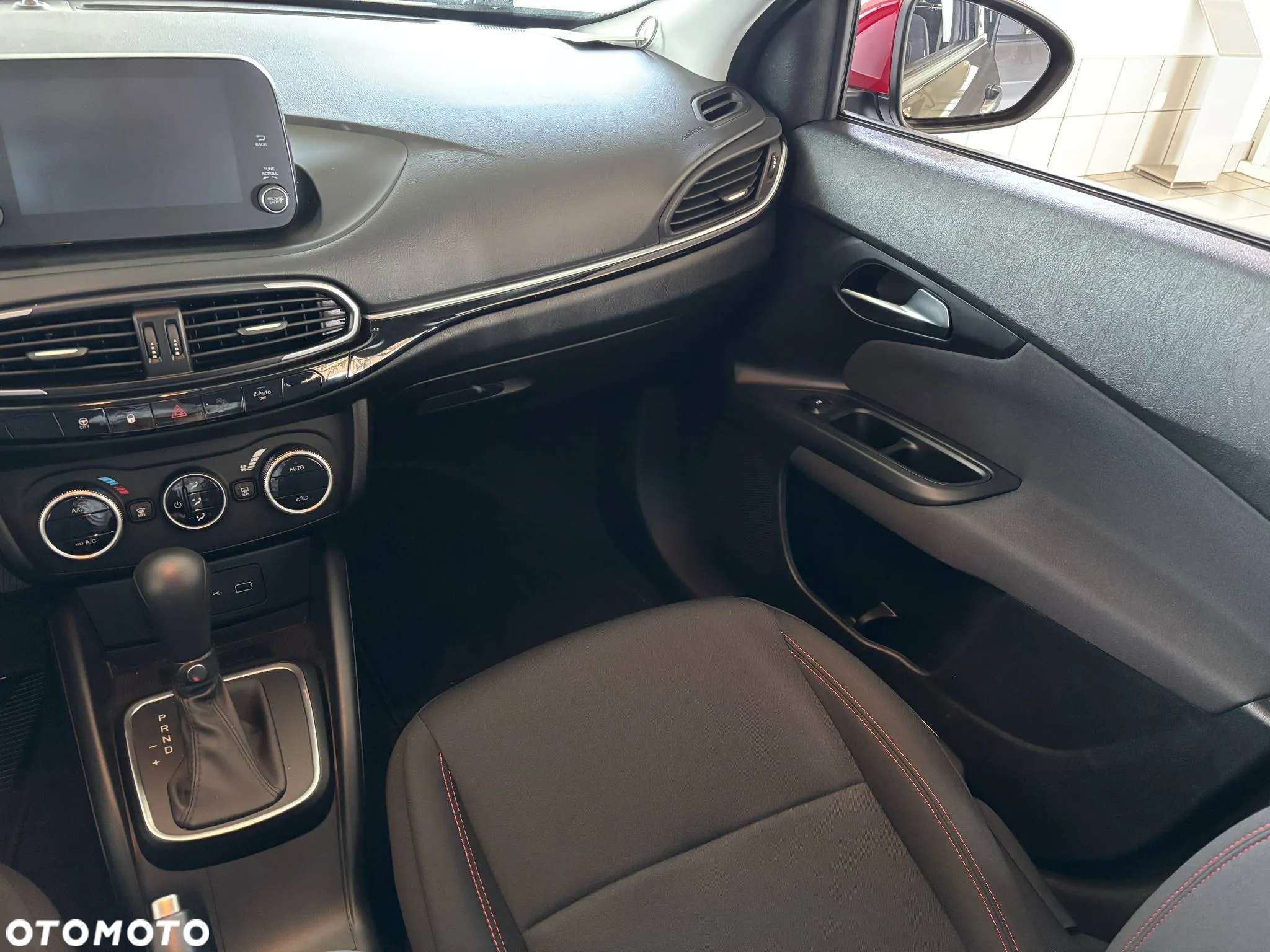 Fiat Tipo 1.5 Hybrid Red DCT - 19