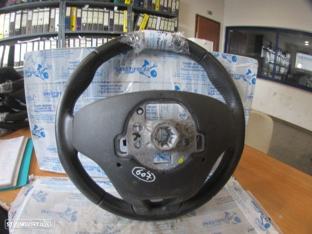 Volante 34110217B VOLVO XC60 2014 2.0D 163CV 5P AZUL - 2