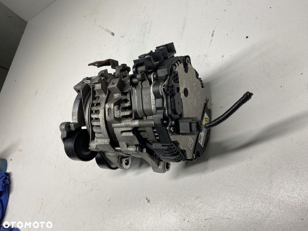 ALTERNATOR HYUNDAI I30 III 48V Valeo 36300-07000 21-25 - 3
