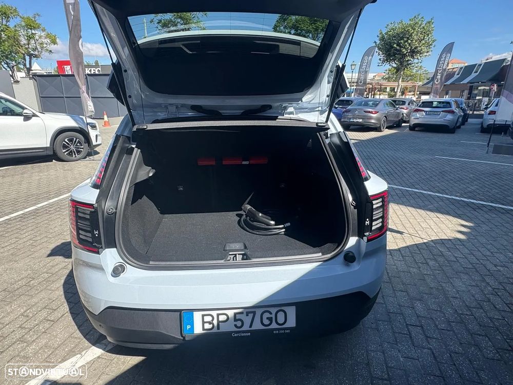 Volvo EX30 51 kWh Single Motor Core - 8