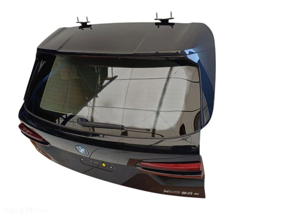 KLAPA BAGAŻNIKA GÓRNA TYŁ Black Sapphire metallic 475 - 7