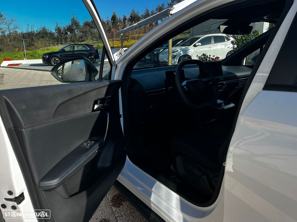 MG MG4 51 kWh Standard - 16