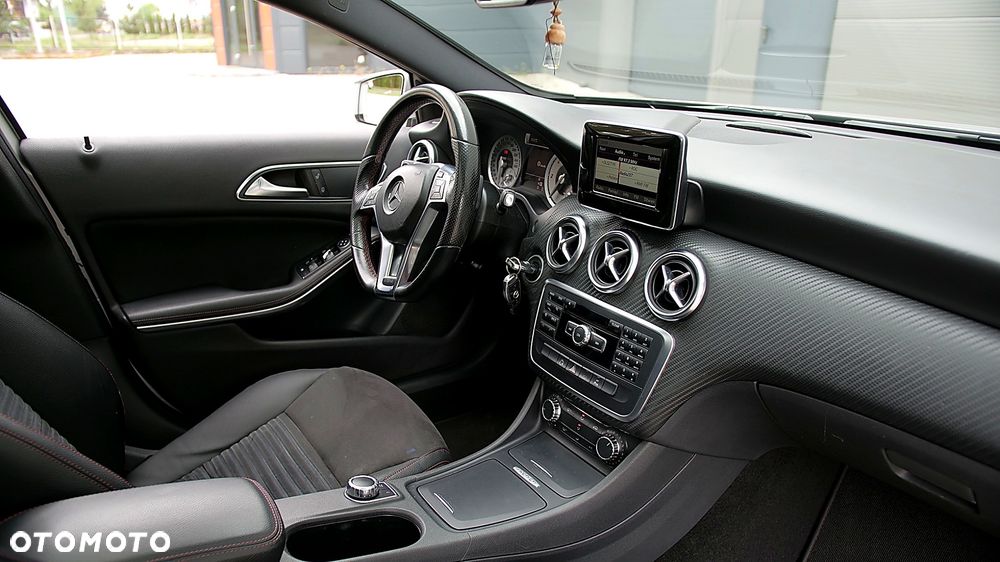 Mercedes-Benz Klasa A 200 CDI 7G-DCT AMG Line - 19