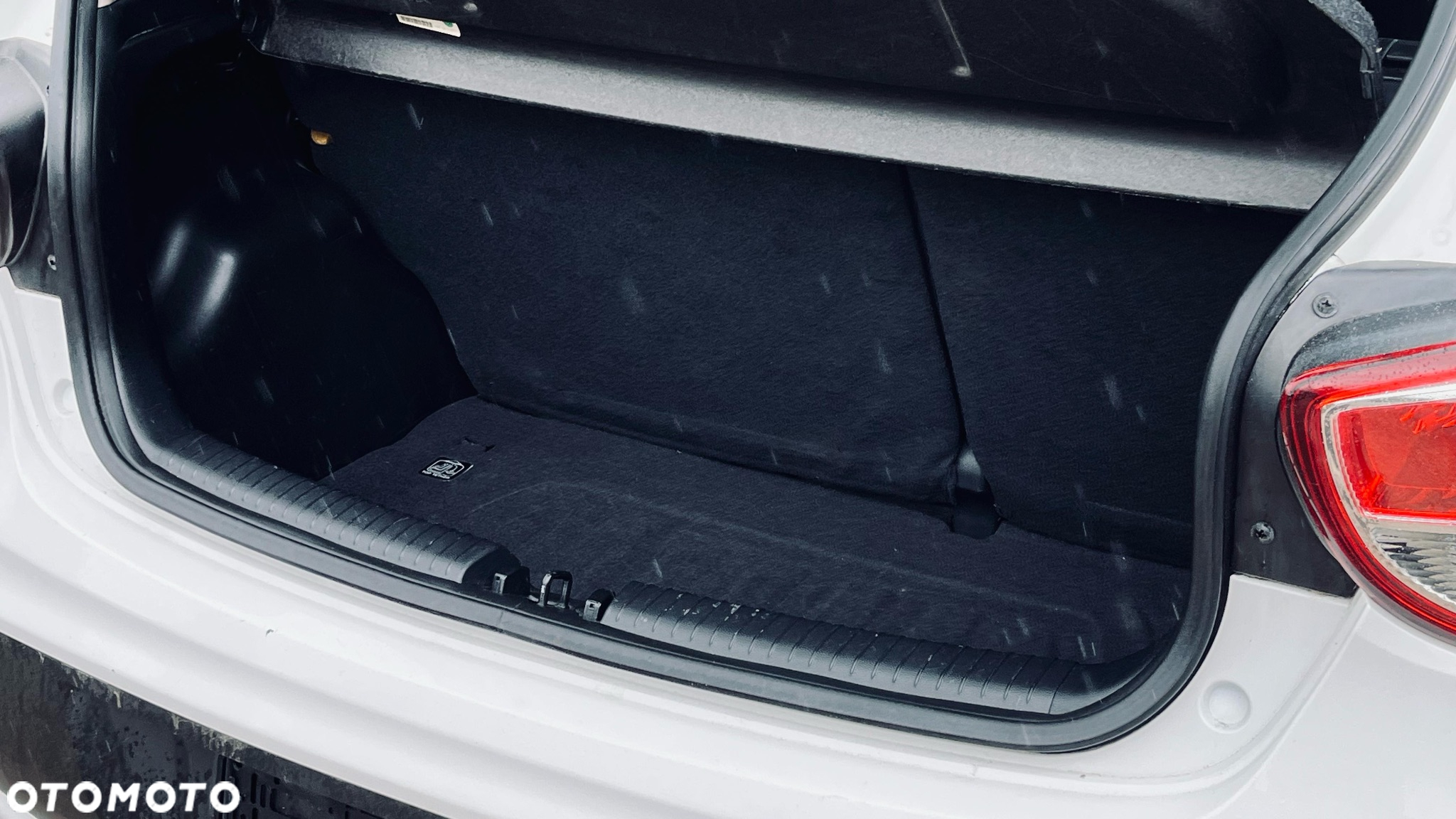 Hyundai i10 - 11
