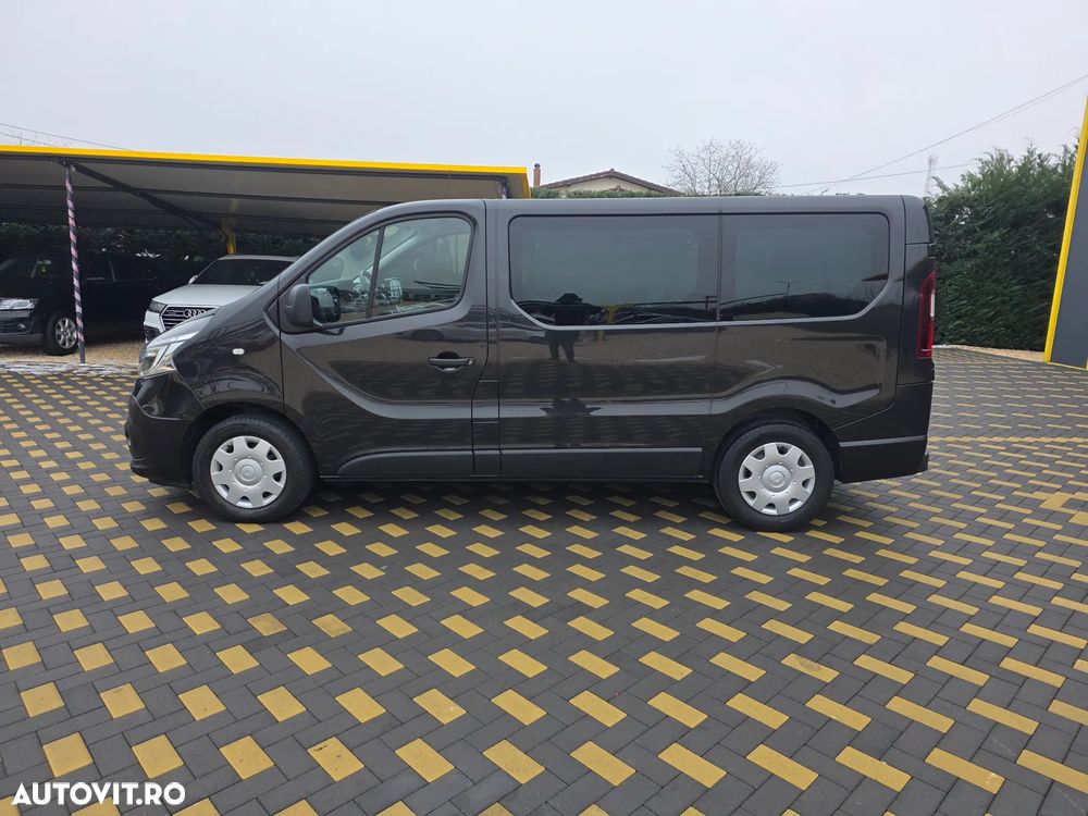 Renault Trafic - 2