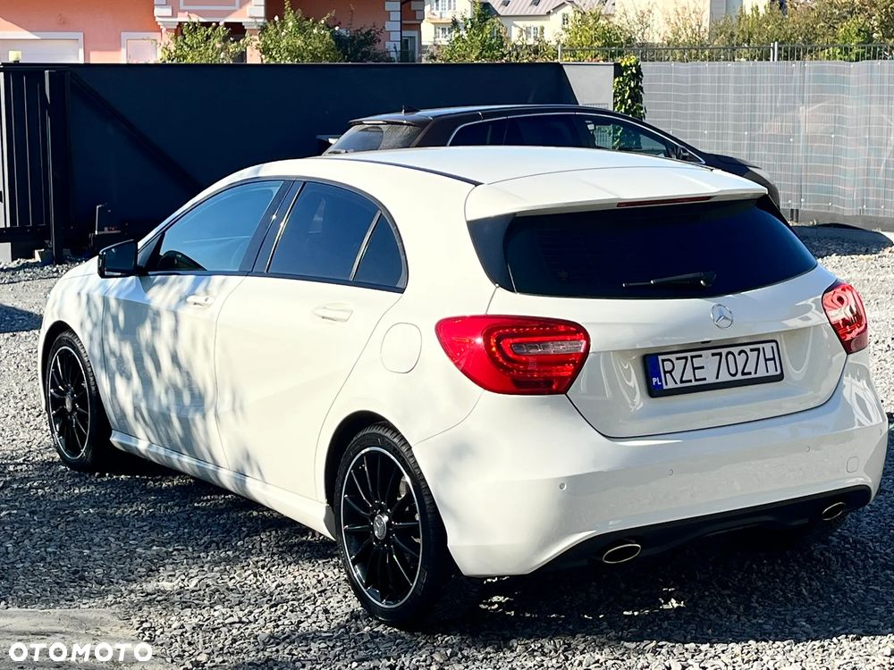 Mercedes-Benz Klasa A 180 BlueEfficiency Edition - 35