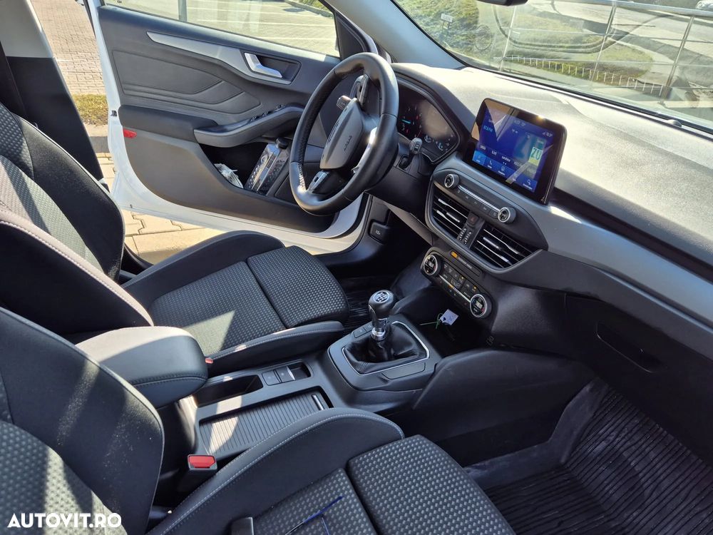 Ford Focus 1.5 EcoBlue Start-Stopp-System COOL&CONNECT DESIGN - 6