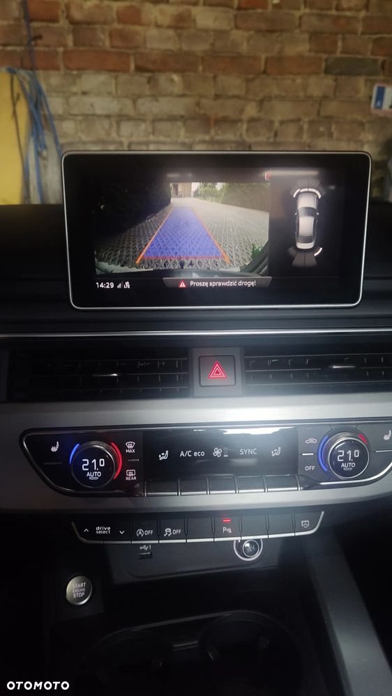 Audi A4 Limousine - 15