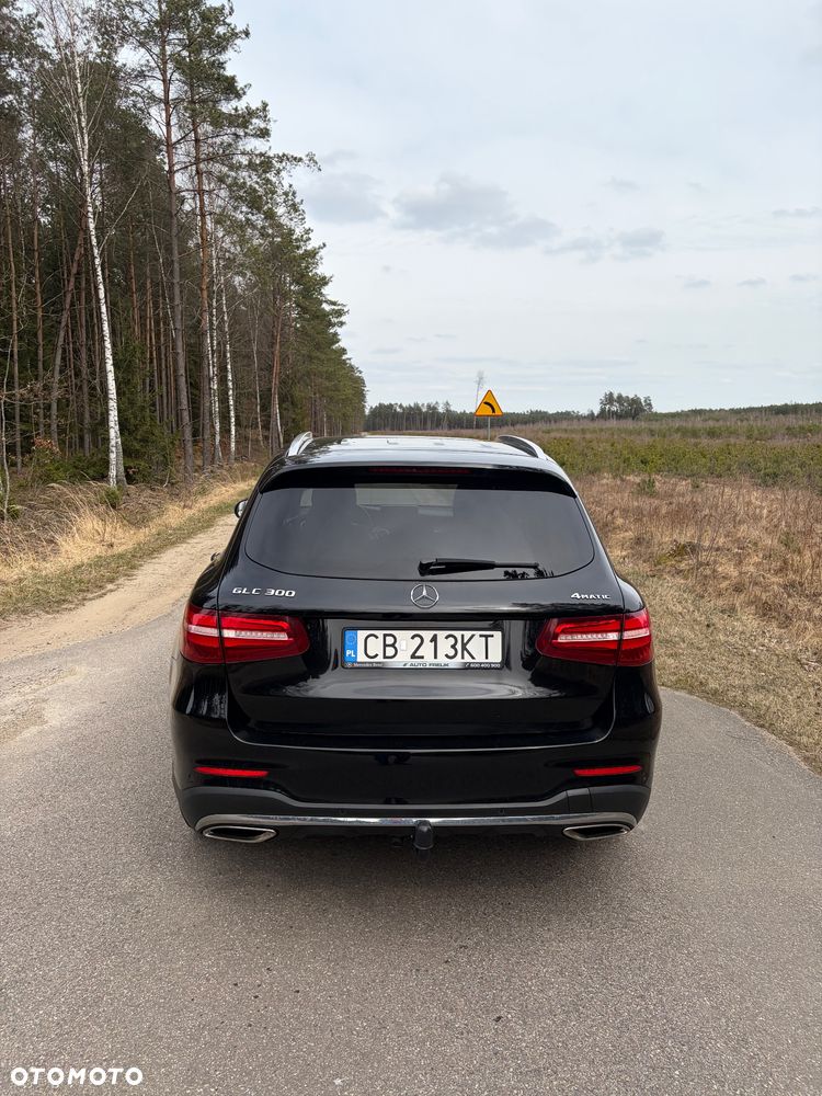 Mercedes-Benz GLC 300 4Matic 9G-TRONIC - 5