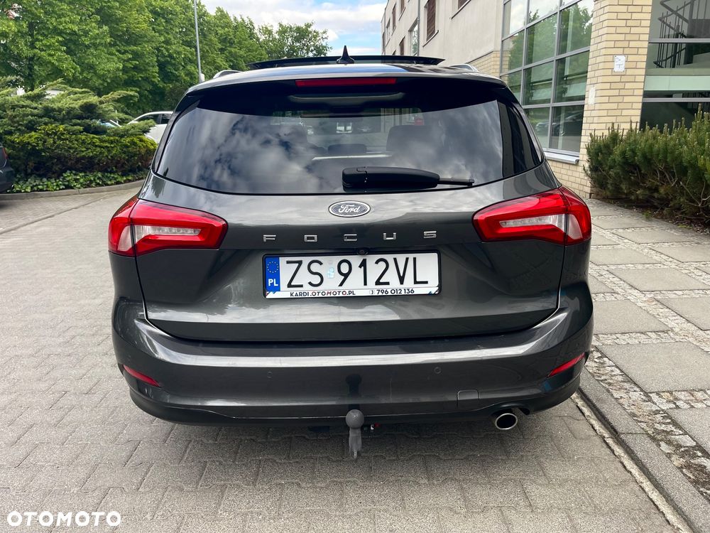 Ford Focus - 8