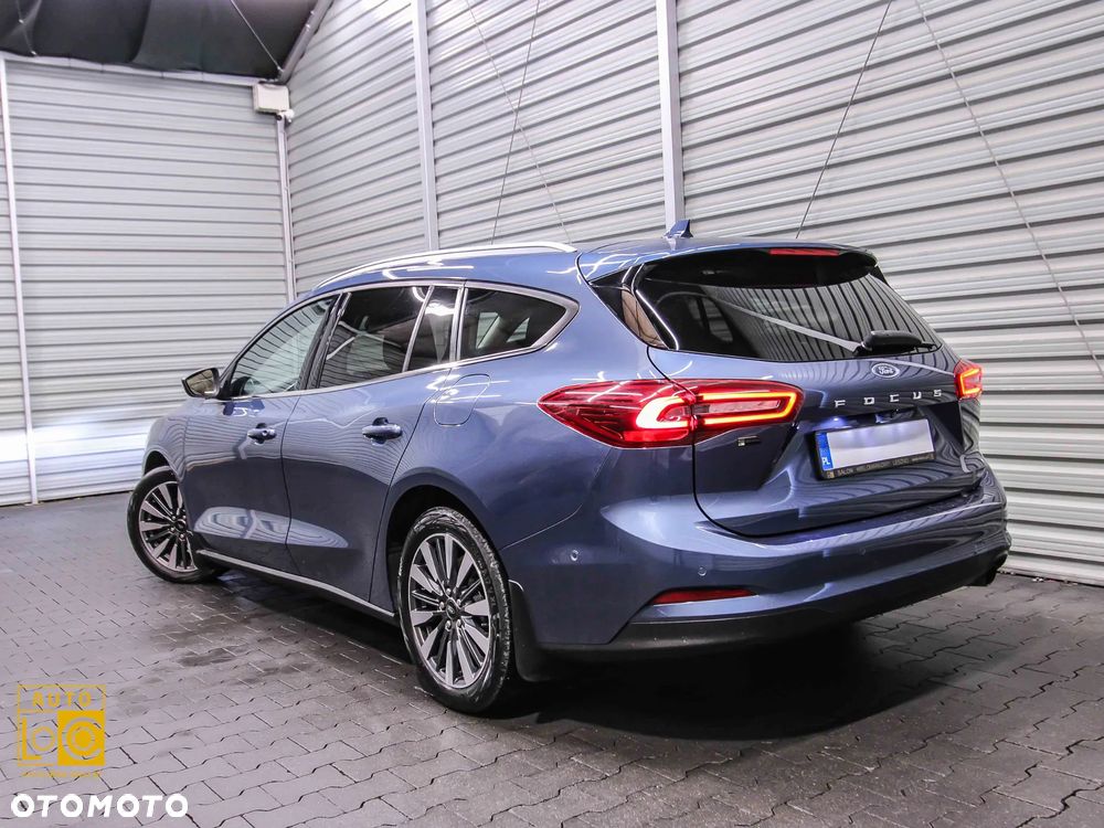 Ford Focus 1.0 EcoBoost Titanium X - 4