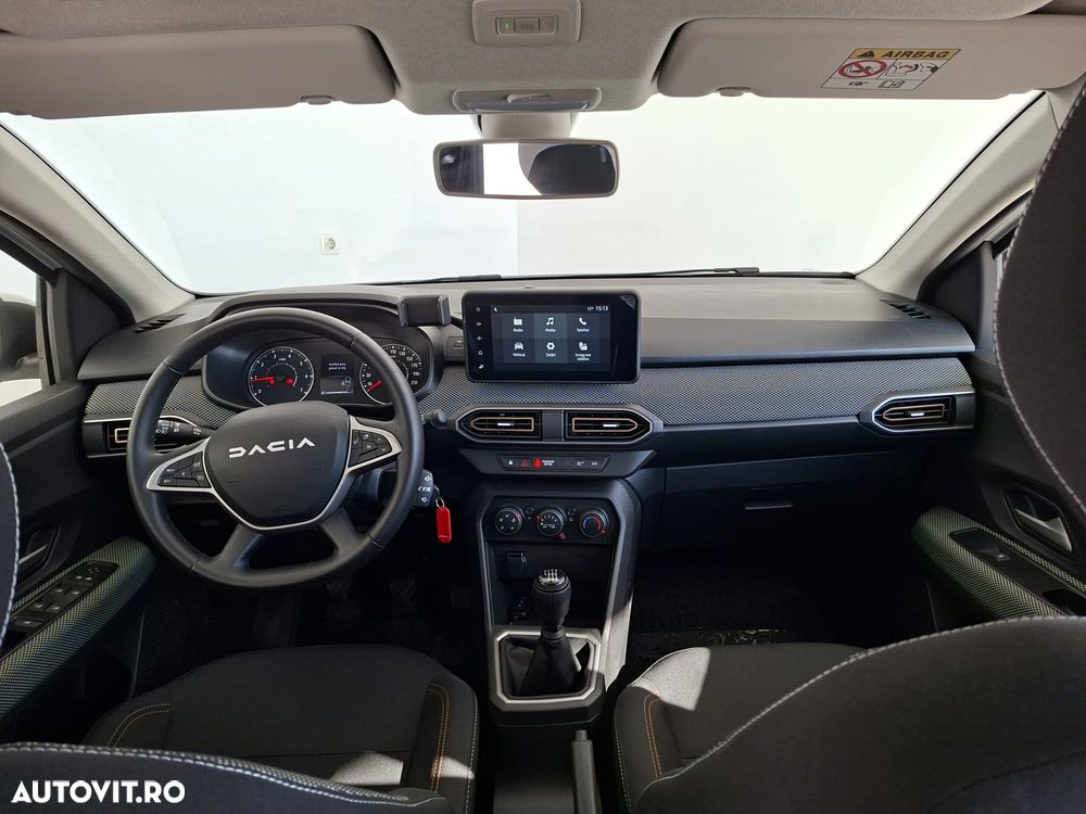 Dacia Sandero Stepway TCe 90 MT6 Expression - 10