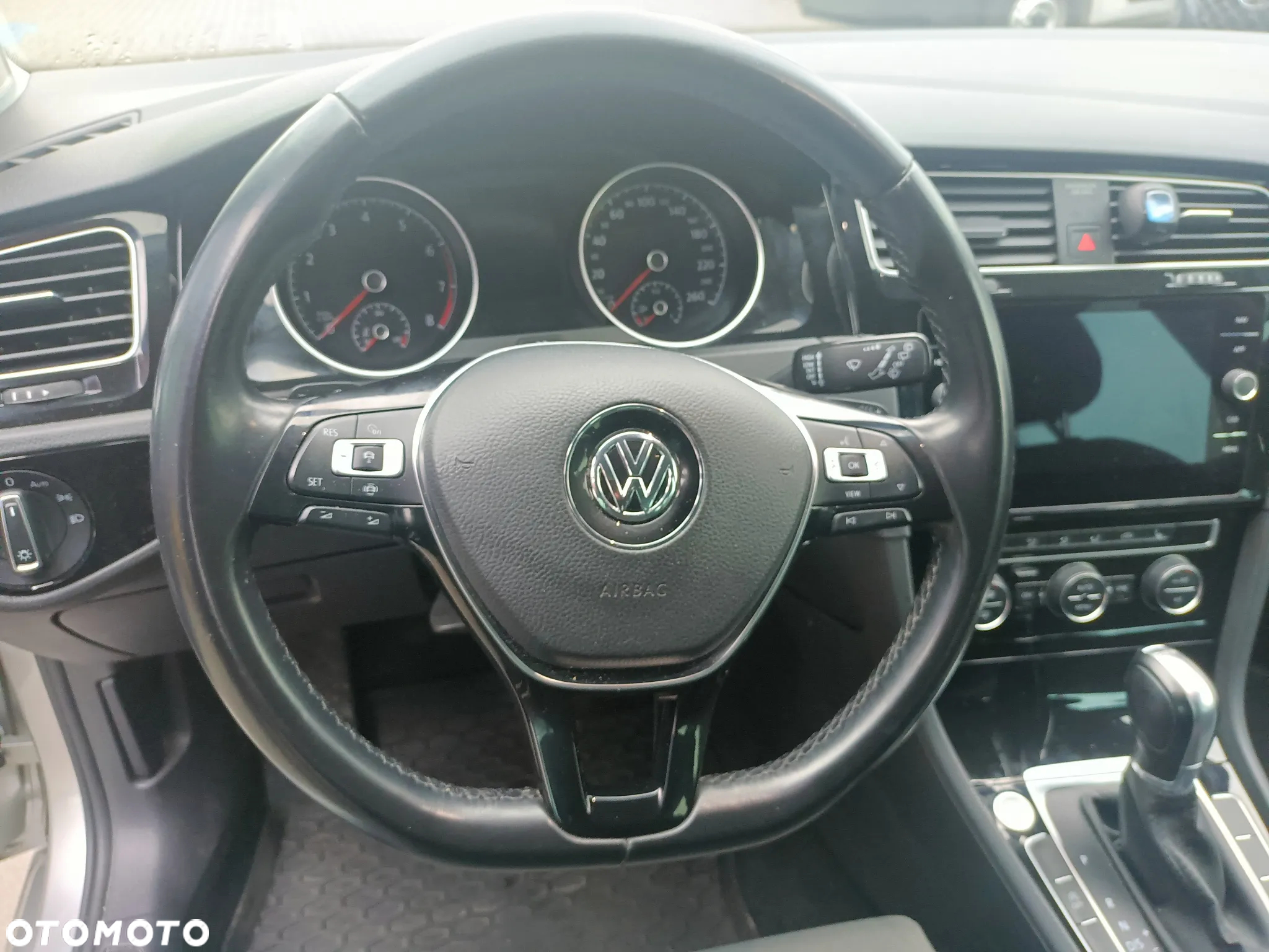Volkswagen Golf VII 1.5 TSI BMT Evo Highline DSG - 15