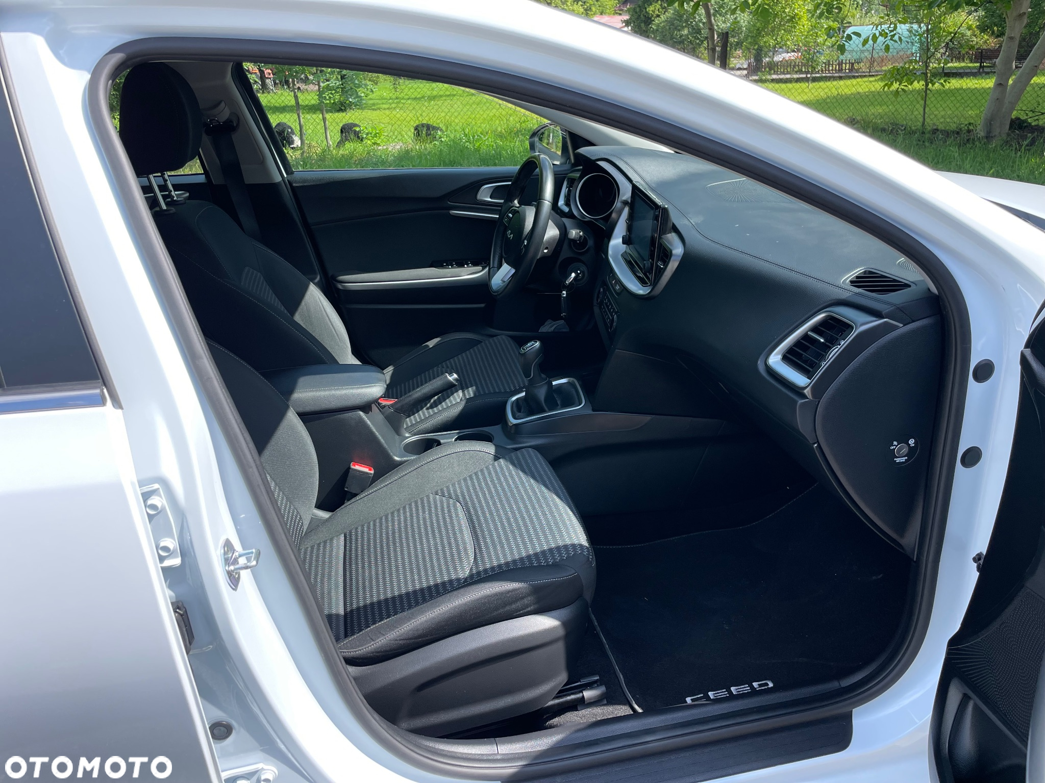 Kia Ceed 1.0 T-GDI 100 OPF Attract - 19