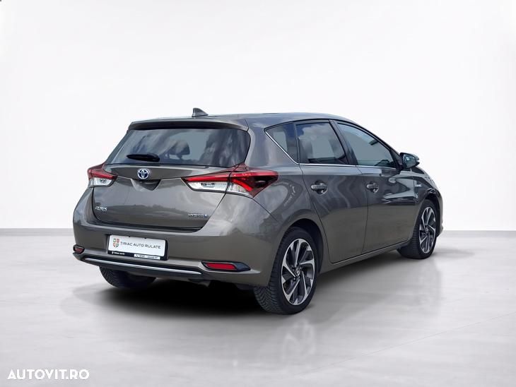 Toyota Auris - 7