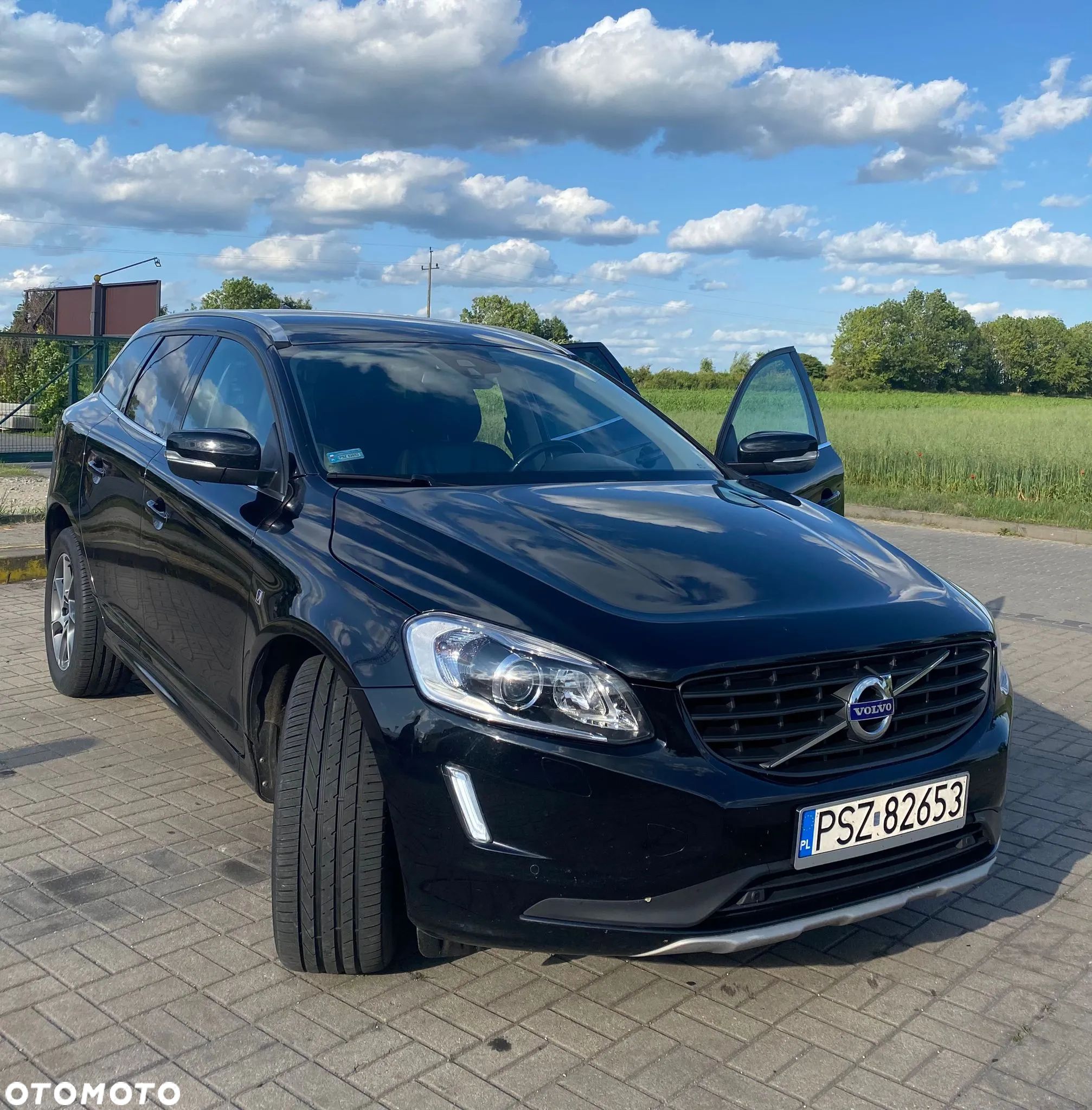 Volvo XC 60 D4 Drive-E Ocean Race - 1