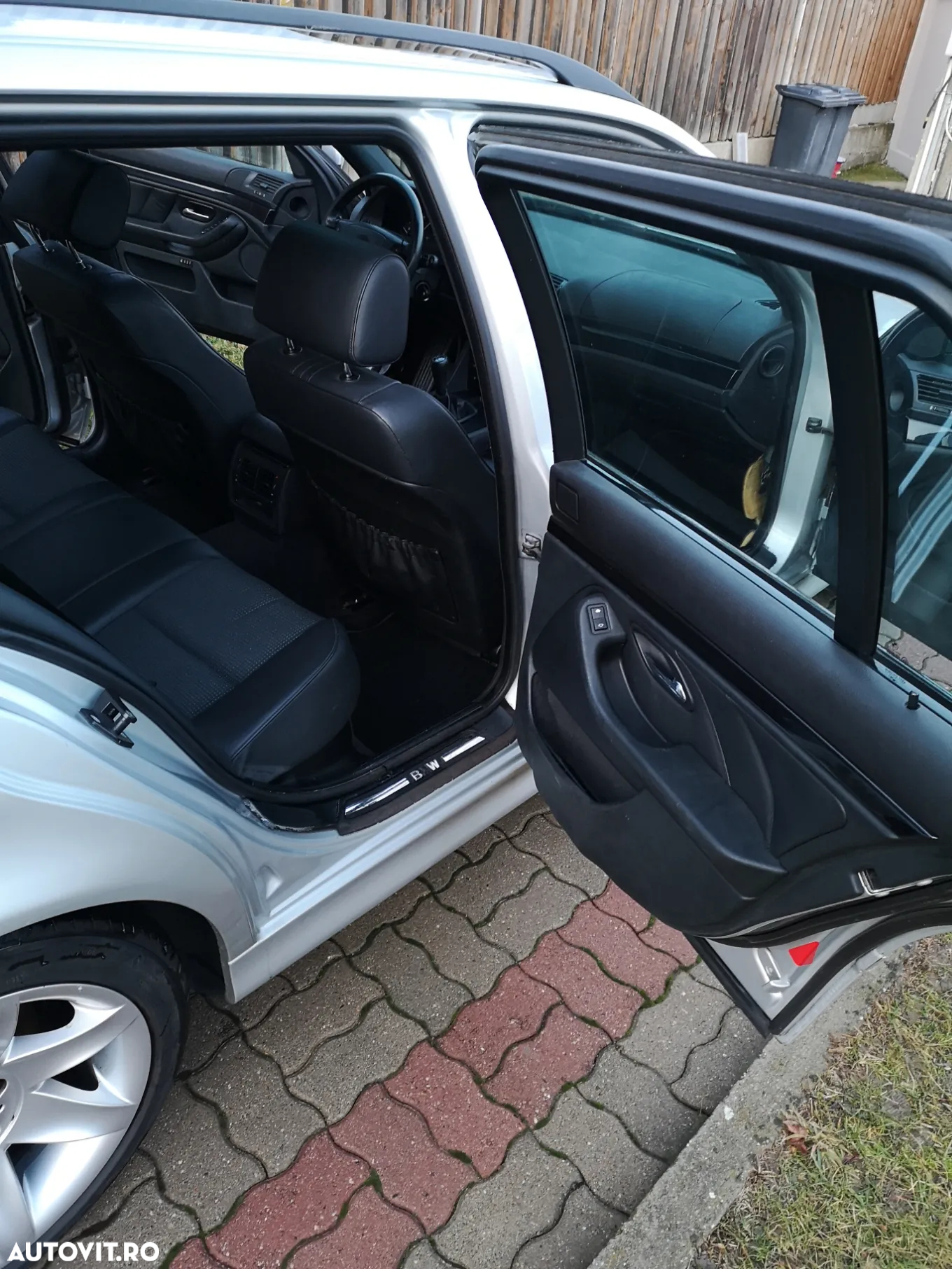 BMW Seria 5 530i Touring - 15