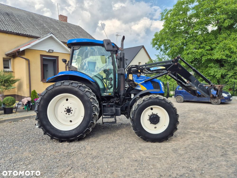 New Holland T6020 T6.120 t6010 maxum 120 case - 11