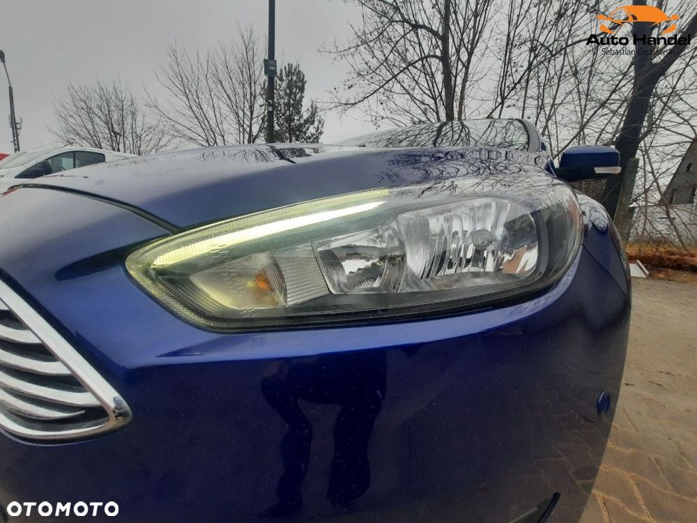 Ford Focus 1.5 EcoBlue Start-Stopp-System TITANIUM - 38