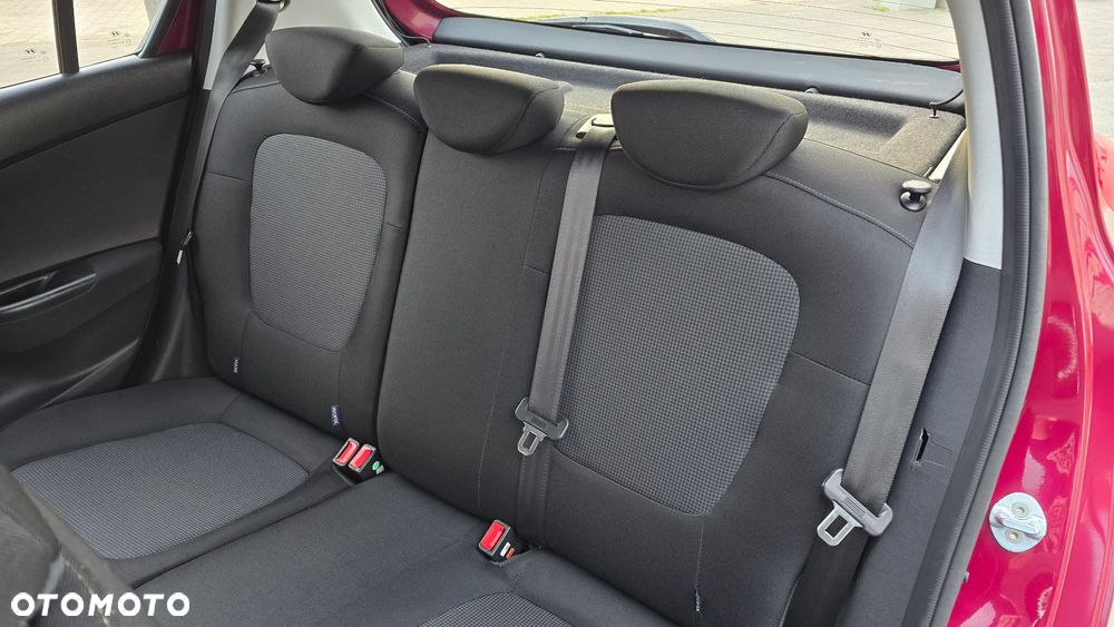 Hyundai i20 - 25