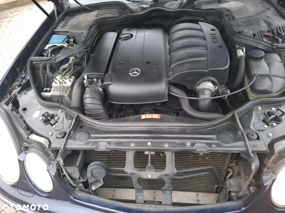 Mercedes-Benz Klasa E - 6