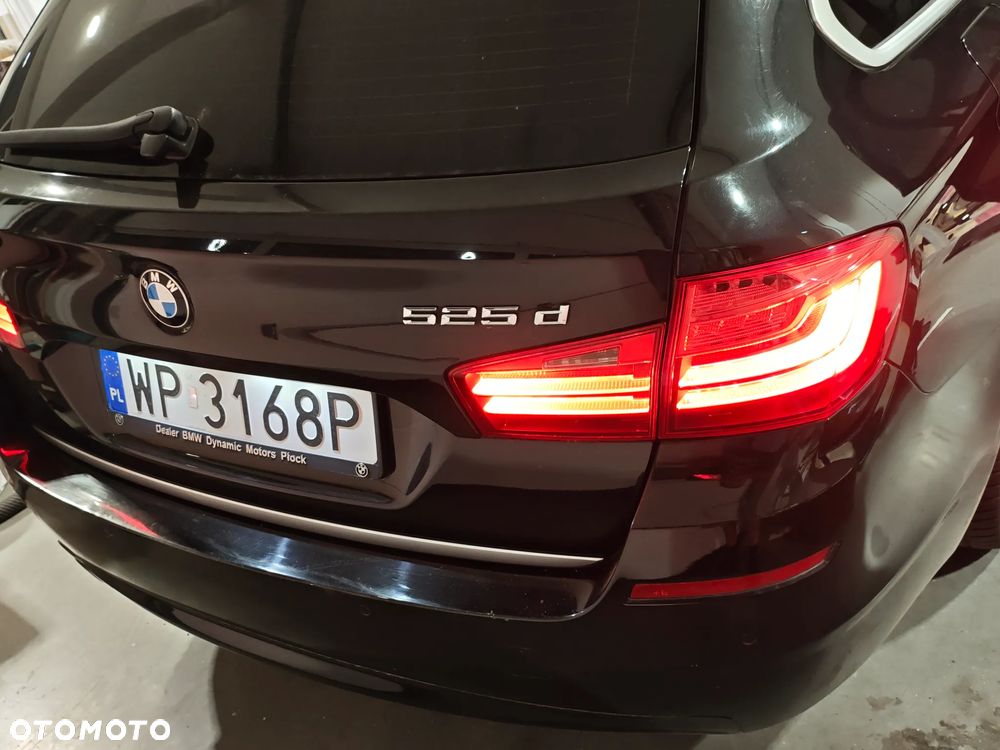 BMW Seria 5 525d xDrive Modern Line - 20
