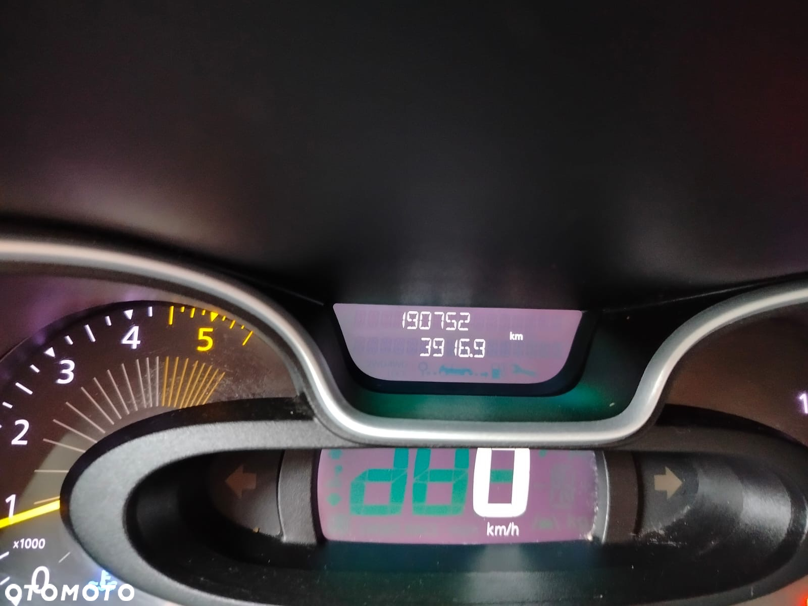 Renault Trafic - 29