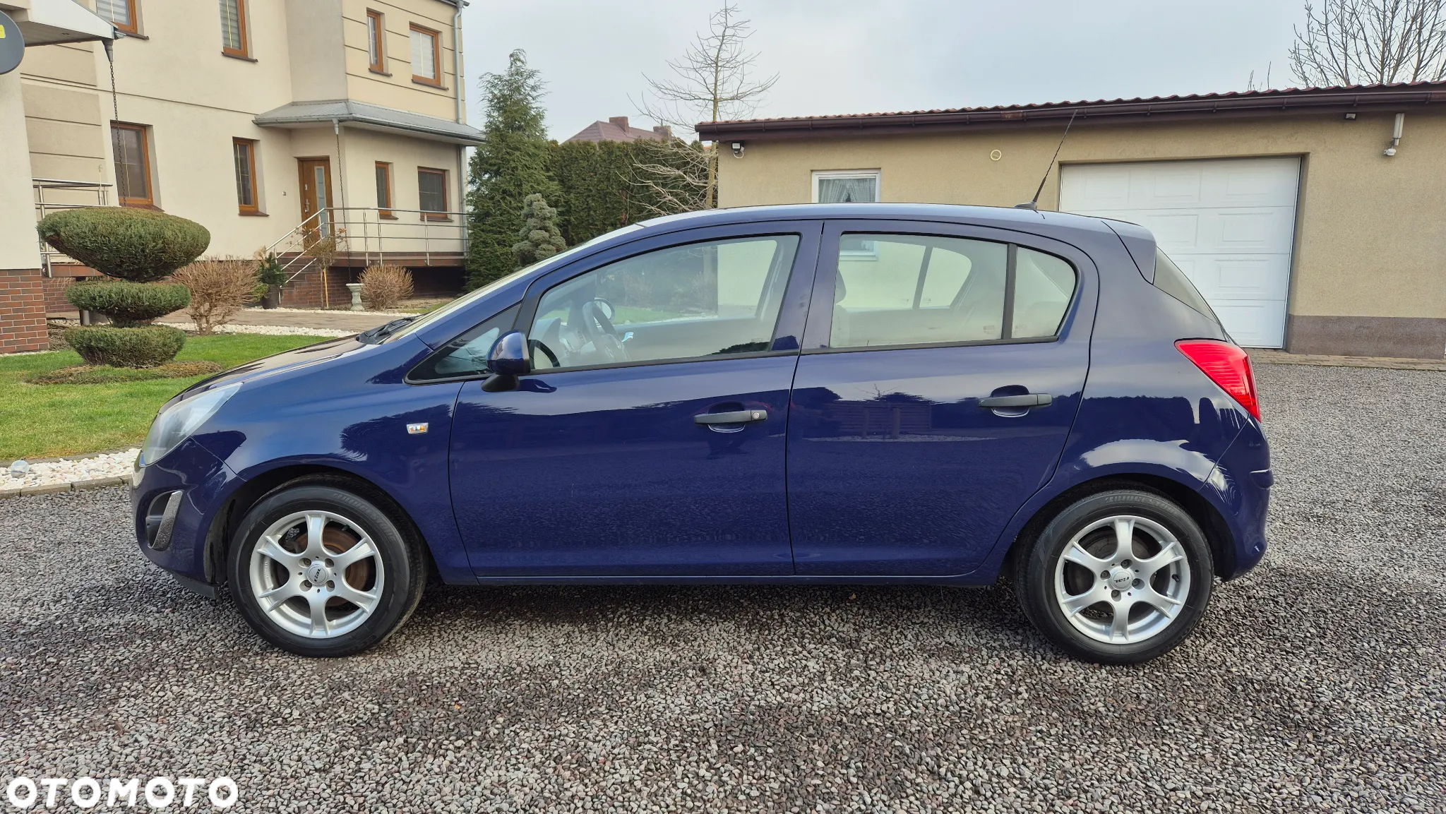 Opel Corsa 1.4 16V Edition - 3