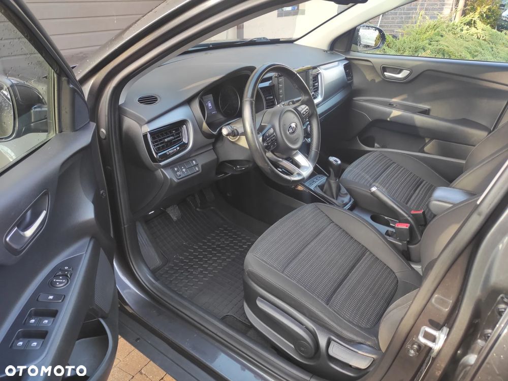 Kia Stonic 1.6 CRDi SCR XL - 17