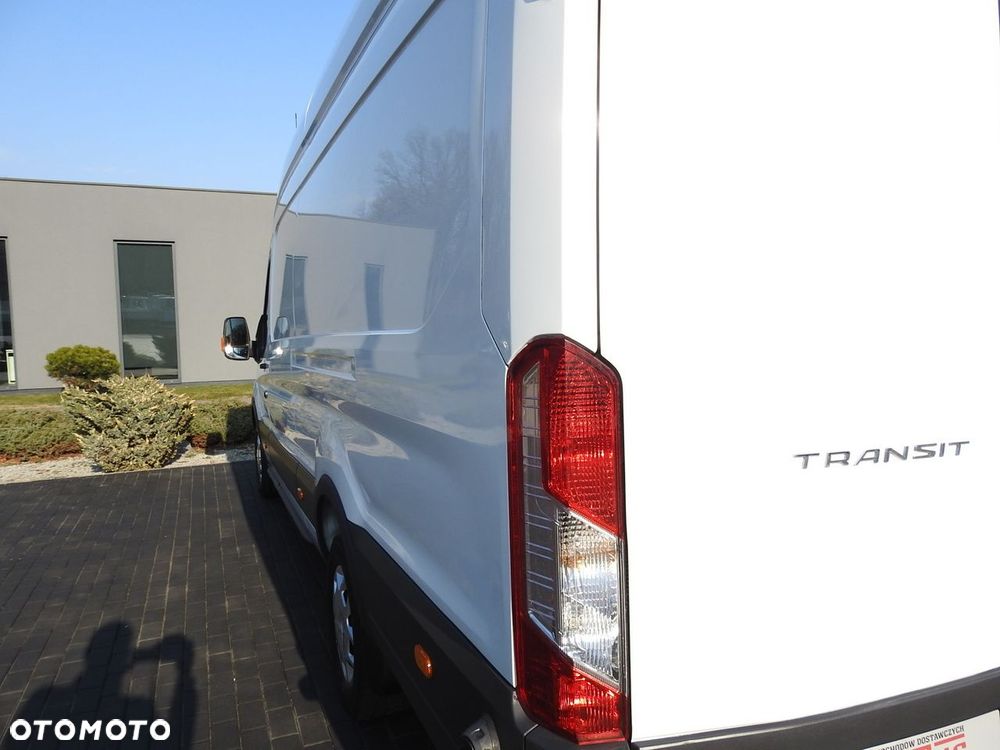 Ford TRANSIT  FURGON CHŁODNIA  0°C FUNKCJA GRZANIA TEMPOMAT LEDY KLIMATYZACJA  130KM - 18