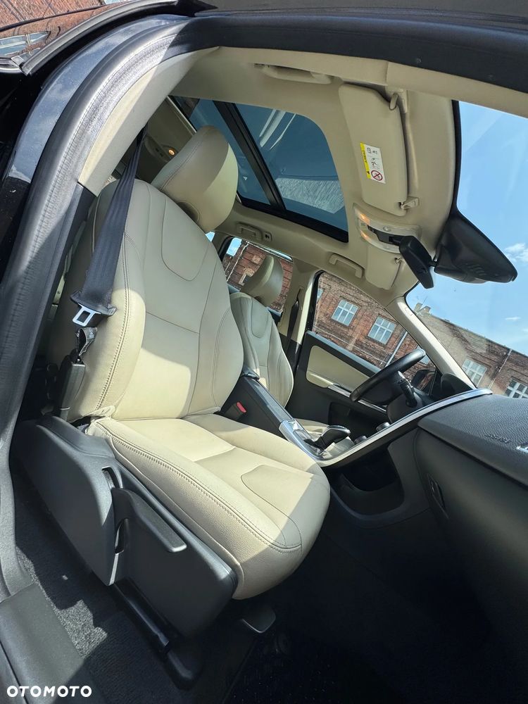 Volvo XC 60 D3 Drive-E Kinetic - 15