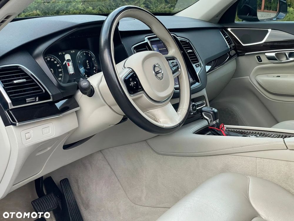 Volvo XC 90 T6 AWD Momentum 7os - 21